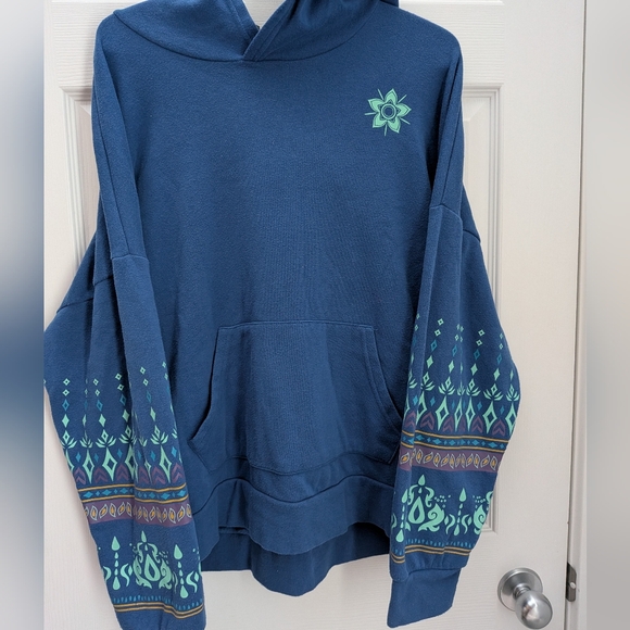 Disney Raya Sweatshirt - Picture 2 of 7